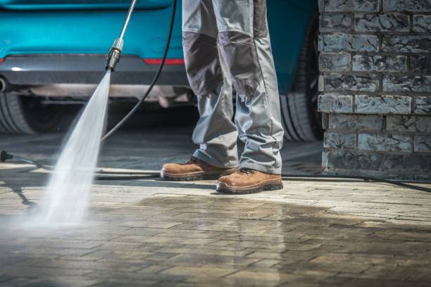 Best Pool Deck Cleaning  in Kincheloe, MI