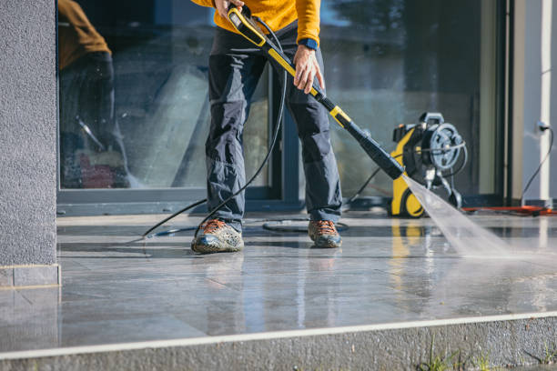 Best Sign and Awning Cleaning  in Kincheloe, MI